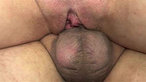Husband Eats Up His Wife’s Creampie Filled Pussy After He