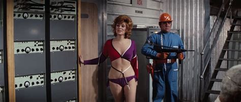 jill st john desnuda en diamonds are forever