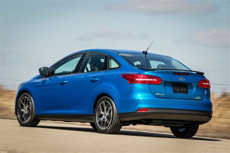 automotivetimescom ford reveals  focus sedan electric   ny auto show