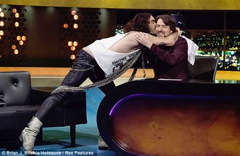 jonathan ross and russell brand apologise for sachsgate