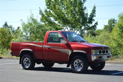 1 owner 1994 nissan pickup xe single cab 4x4 a c only 18 671 orig miles