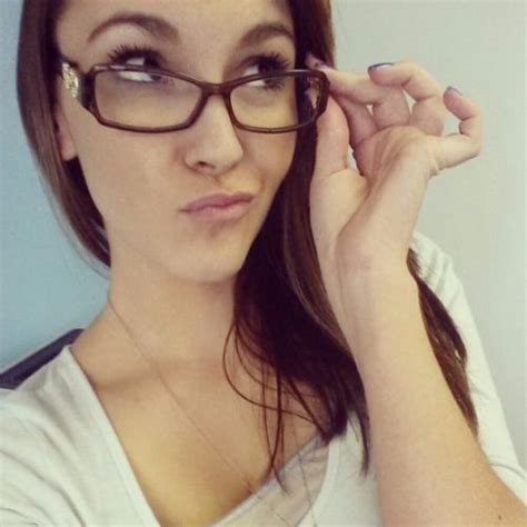 Chivettes Bored At Work 35 Photos