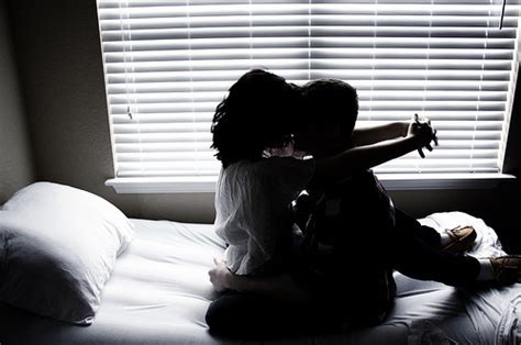 Bed Black And White Blinds Couple Kiss Kissing
