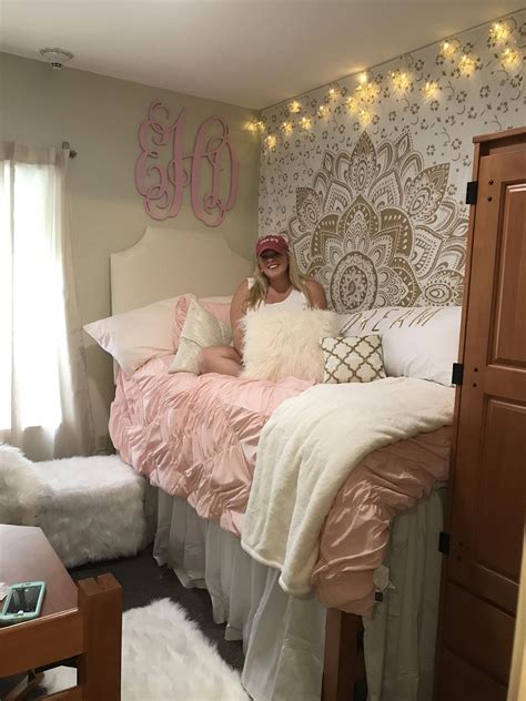 16 Cool Things For Dorm Rooms References