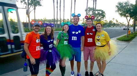 diy group mm costume  disneyland matching family outfits