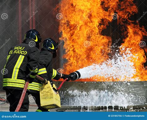 firemen  puts   fire   fire  editorial photo image