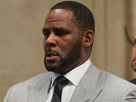 busted r kelly arrested on federal sex trafficking charges indicted in chicago and nyc