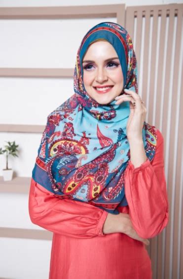 baju muslim terbaru  terkini trend model hijab modern zoya terbaru