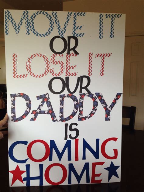 deployment homecoming sign kids daddy