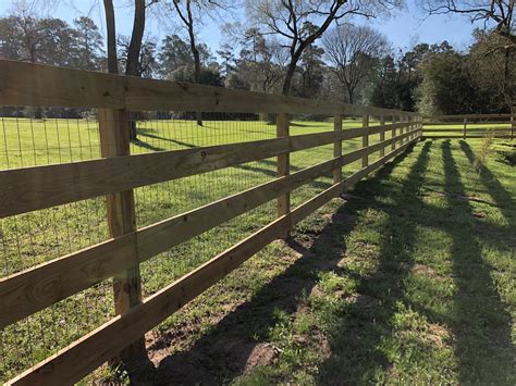 commonly  ranch rail fence types