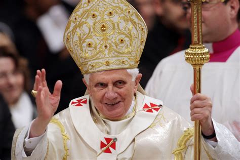 comunicado del papa benedicto xvi sobre la renuncia al pontificado amargura pozoblanco