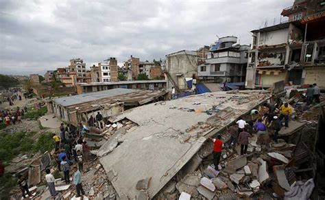 Devastating Nepal Earthquake Kills Over 1300 People Including More