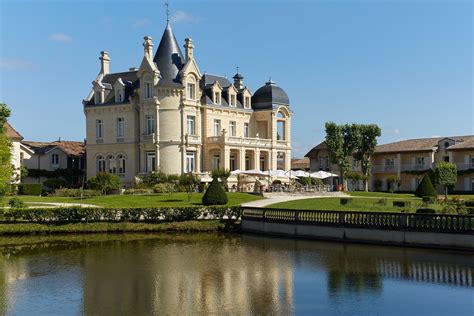 romantic wedding   chateau   south  france st emilion chateau hotel hotels  france
