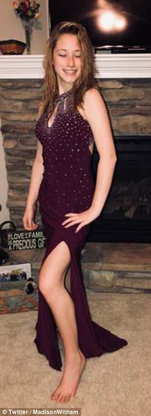 Girl Says She S Not Going To Prom After Her Ex Slut Shamed Her Dress