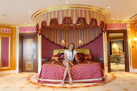 Photos Show How Extra Dubais Most Expensive Hotel Suite Is