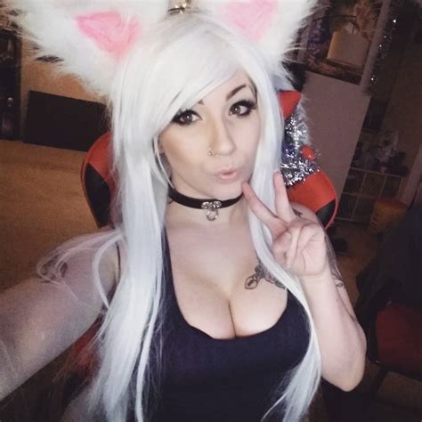 bbypandaface cleavage pictures 22 pics sexy youtubers
