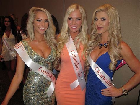 take a look a hooters swimsuit pageant