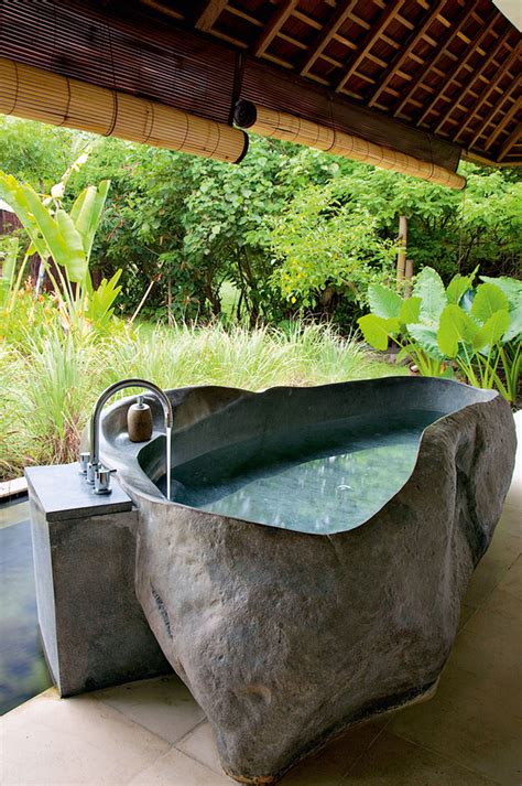 stone bath  outdoor homemydesign