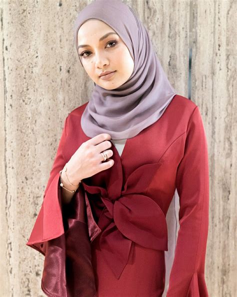 Noor Neelofa Mohd Noor Hijab Fashion Blazer Outfits