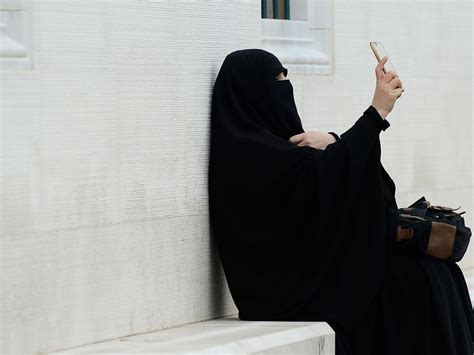 us state bill could make hijabs and niqabs illegal in public the