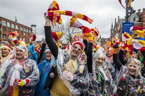 streep door carnaval  horeca vreest economische ramp foto adnl