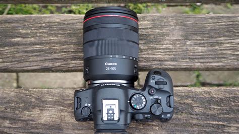 canon eos  mark ii review pro performance  smaller form