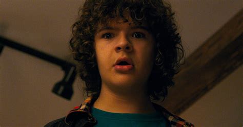 where is dustin dad stranger things reddit theory