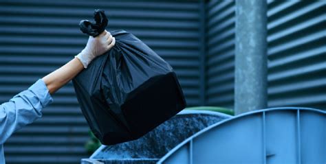 benefits  cleaning  trash bins clean bin heroes