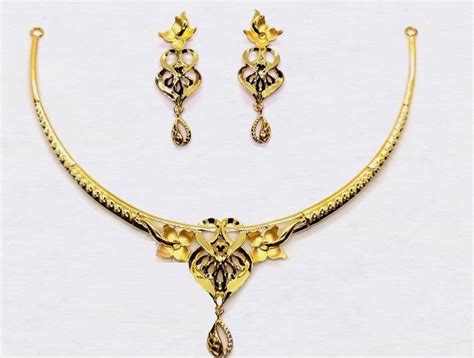 light weight gold necklace set designs dhanalakshmi jewellers