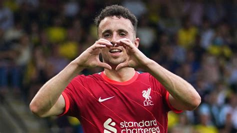 diogo jota liverpool  returns home early  international duty due  muscle injury