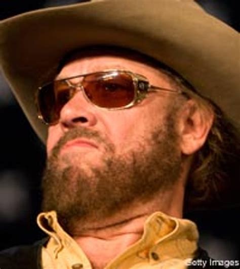 hank williams jr fires off at “sinking ship” label