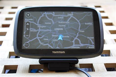 tomtom   review recombu
