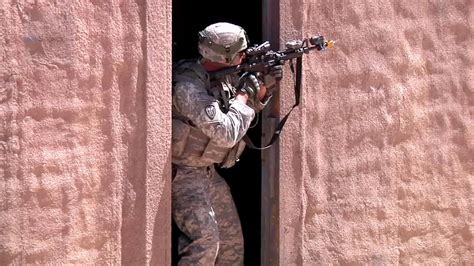 soldiers  nett warrior ground soldier system  combat training youtube
