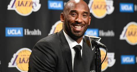 lakers retire kobe bryant s jersey numbers