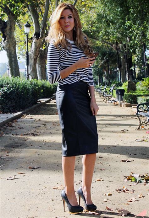 fashionable outfit ideas for work days in fall pretty