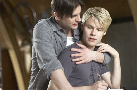 A Timeline Of Nearly Every Lgbtq Couple In Tv History