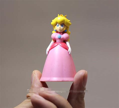 48pcs Lot 6cm Super Mario Princess Toadstool Peach Action Figure Toys