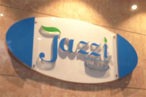 Jazzi Freestanding Acrylic Balboa System Large Swim Spa