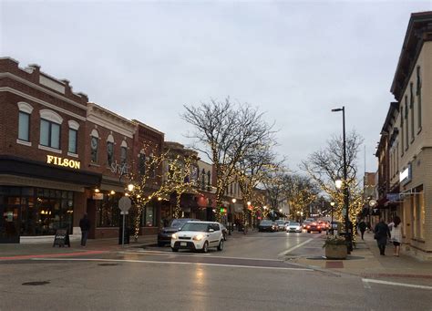 downtown naperville