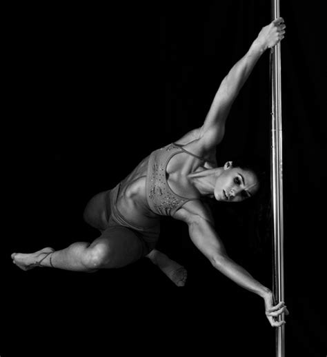 Such Strength I Want Pole Dancing Pole Fitness Mika Yoga