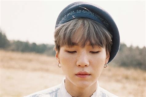 Korean Celebs Who Look Adorable With Freckles Soompi