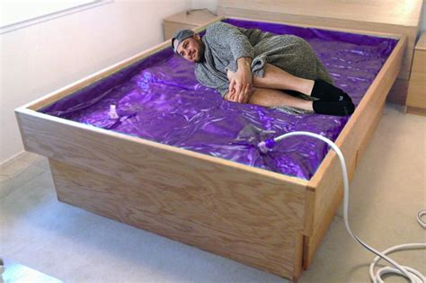 latest innovation  waterbeds    sleeping   baby