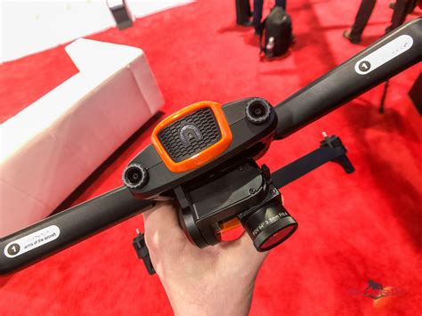 autel robotics finally releases  foldable evo drone  dji  worried dronedj