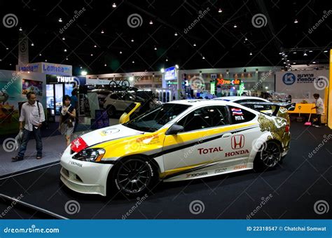 honda race car editorial photography image  showroom