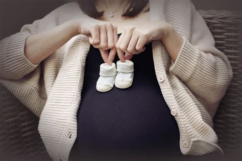 pregnancy photography melbourne carmen hibbins photography