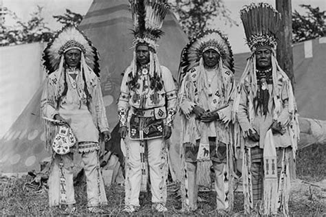 buyenlarge four native american chiefs in traditional clothing