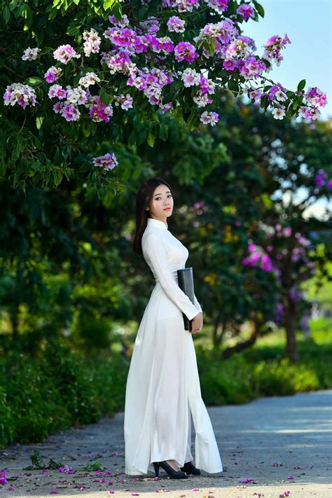 vietnamese long dress phụ nữ Áo dài dép