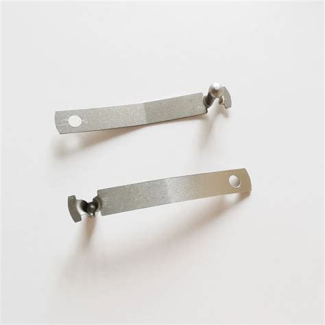 Factory 304 Stainless Steel Flat Spring Button Retaining Clip With