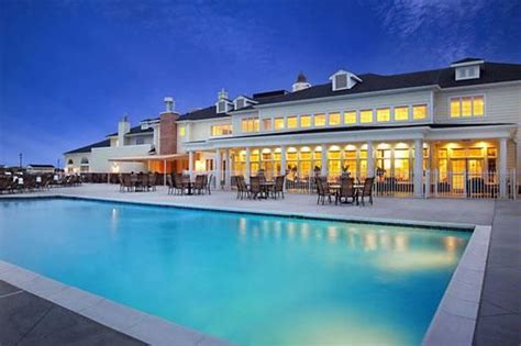 outdoor pool  meadowbrook pointe athletic club spa  dream home