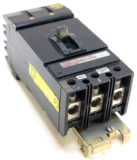 square  ka  pole  amp  vac circuit breaker